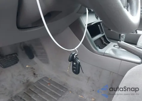 2005 Toyota Camry Le/Se/Std/Xle z USA, uszkodzony, nr VIN 4T1BE32K55U545469